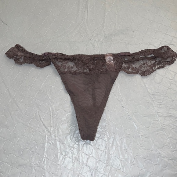 Victoria’s Secret Very Sexy gray nylon mesh and lace thong panty - Picture 4 of 11
